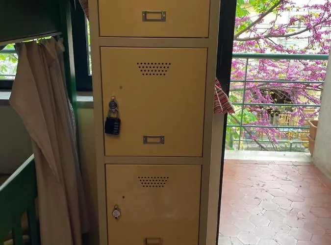 Trip'n'hostel Tirana