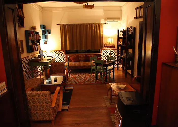 Trip'n'hostel Tirana