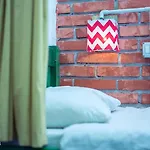 Trip'n'hostel * Τίρανα