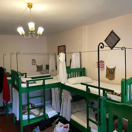 Trip'n'hostel Tirana
