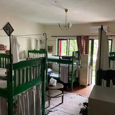 トリップンホステル *