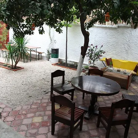 Trip'n'hostel Hostal